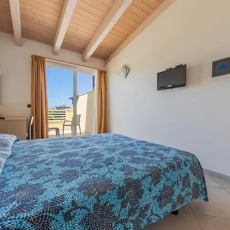 Aparthotel Renadoro Cervia