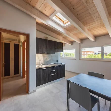 アパートホテル Renadoro