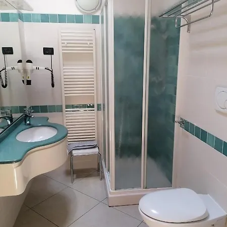 Aparthotel Renadoro Cervia