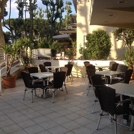 Renadoro Aparthotel Cervia