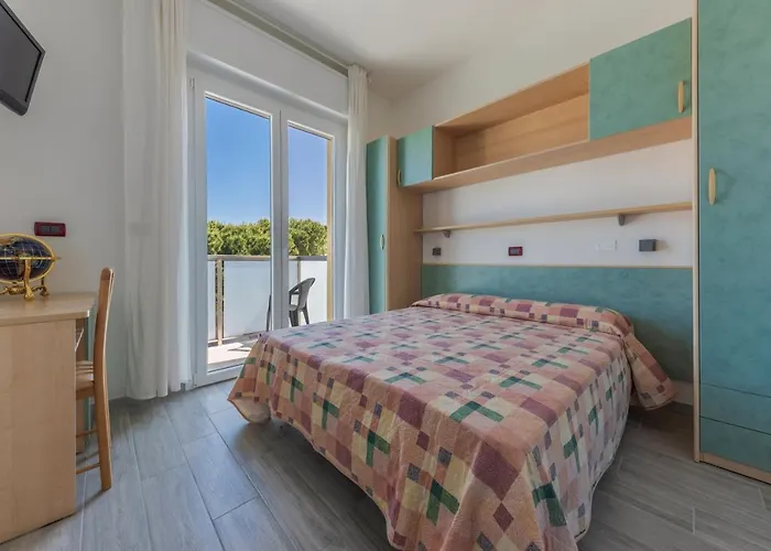 Renadoro Lägenhetshotell 3*